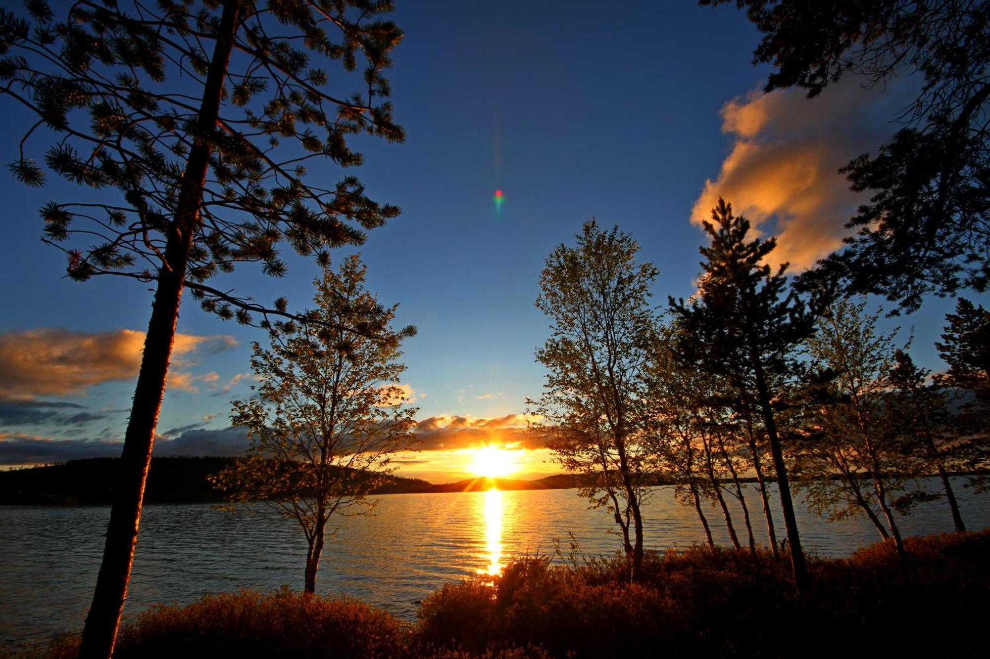 Ukonjaerven Holiday Village Ivalo Pokoj fotografie