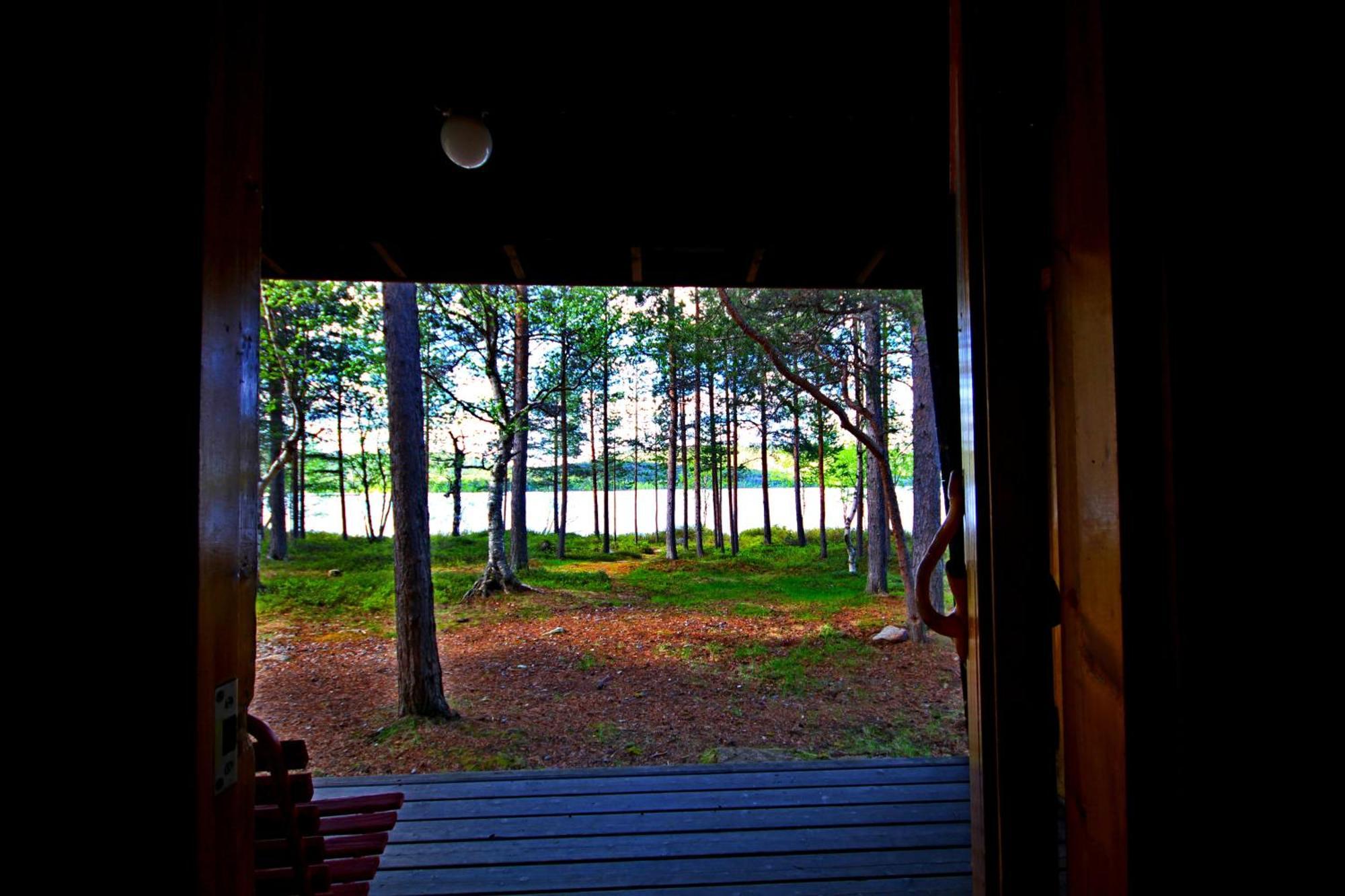 Ukonjaerven Holiday Village Ivalo Pokoj fotografie