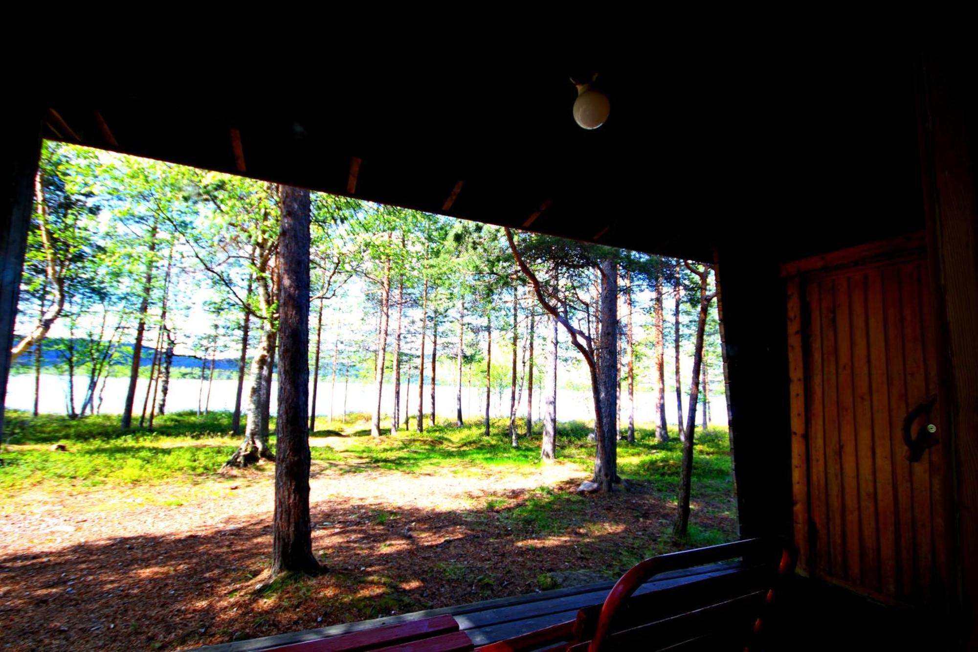 Ukonjaerven Holiday Village Ivalo Pokoj fotografie