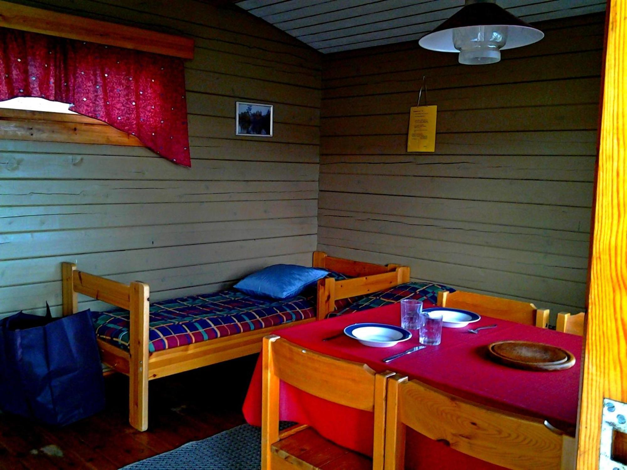 Ukonjaerven Holiday Village Ivalo Pokoj fotografie